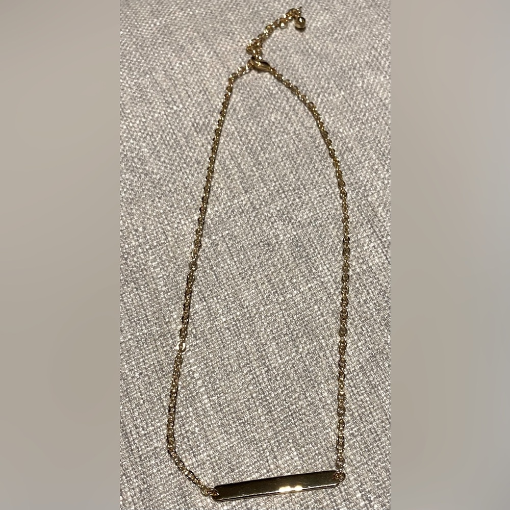 Gold bar necklace